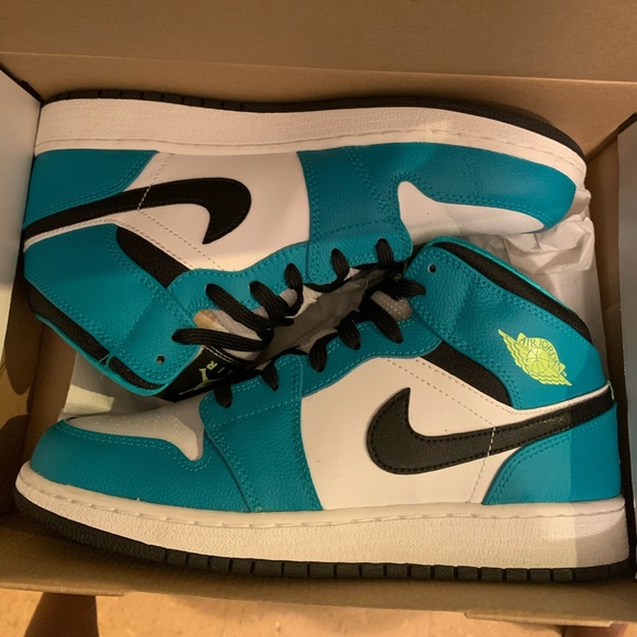 Shoes - Air Jordan 1s